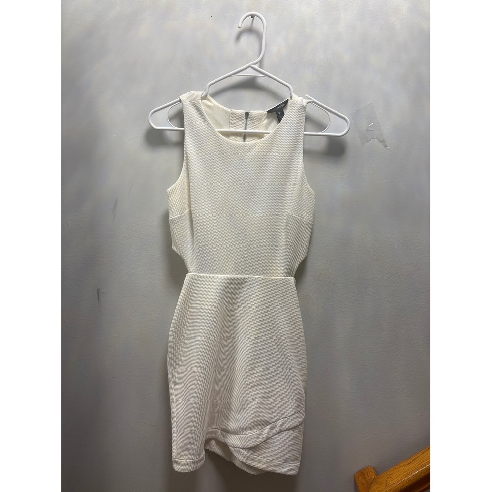 AQUA Cutout Mini Dress Women XS White  Sleeveless Textured Tulip Hem
